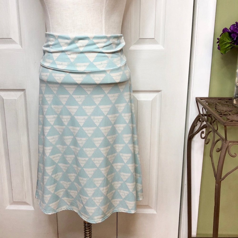 Lularoe Azure, triangle print